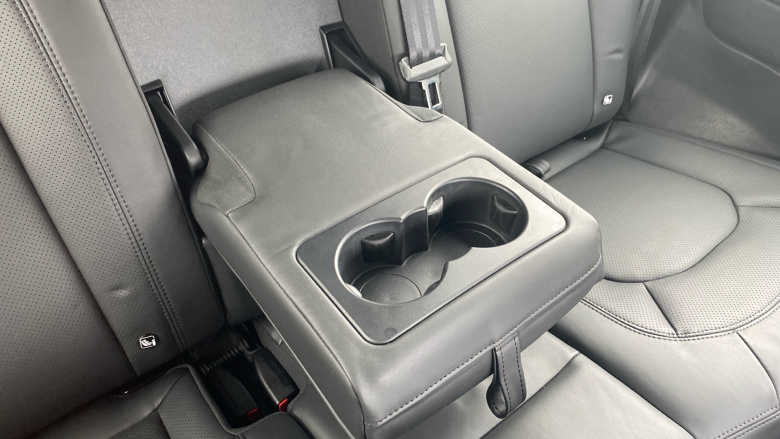 Land Rover Defender 3.0 D350 X-Dynamic HSE 90 3dr Auto Diesel Estate